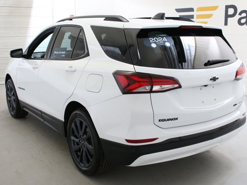 Used 2024 Chevrolet Equinox RS AWD/4WD image 6