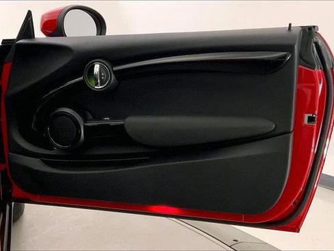 Used 2020 MINI Cooper S image 25