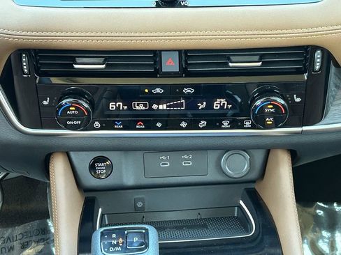 New 2026 Nissan Rogue Platinum image 14