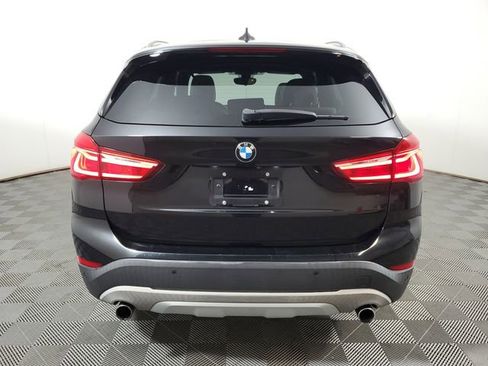 Used 2017 BMW X1 xDrive28i image 5