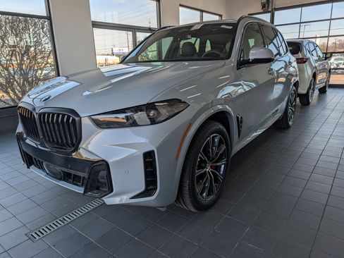 New 2026 BMW X5 xDrive40i w/ M Sport Package image 6
