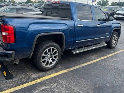 Used 2015 GMC Sierra 1500 Denali w/ Driver Alert Package AWD/4WD image 2