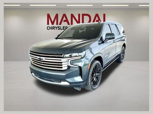 Used 2021 Chevrolet Tahoe High Country w/ Premium Package RWD image 1