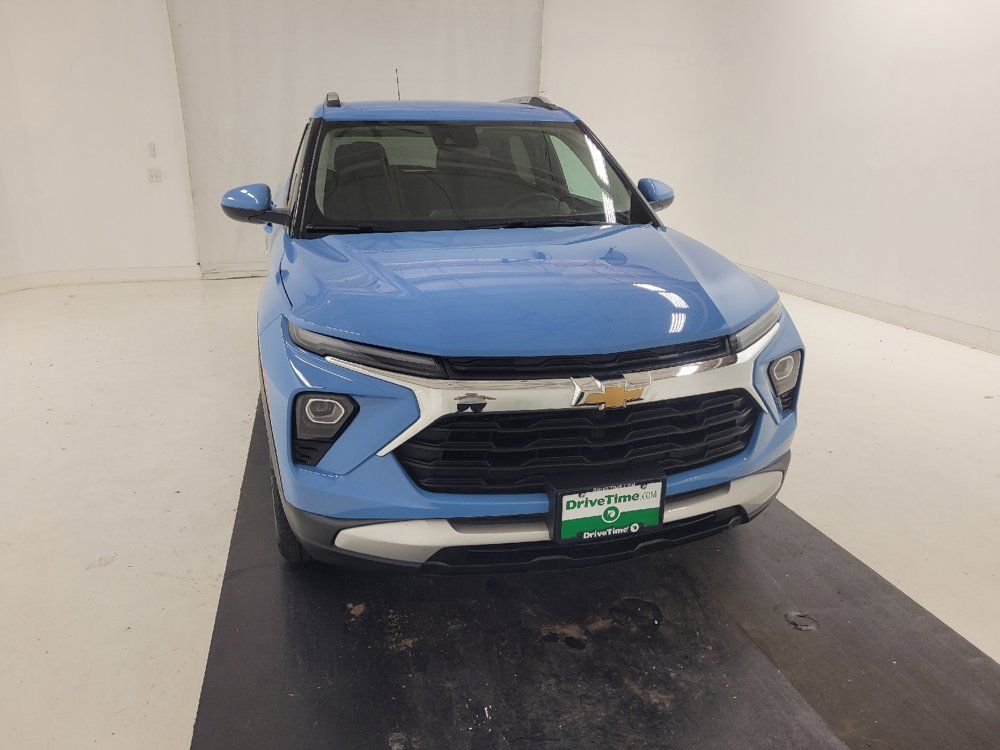 Used 2024 Chevrolet TrailBlazer LT w/ LT Cold Weather Package FWD image 14