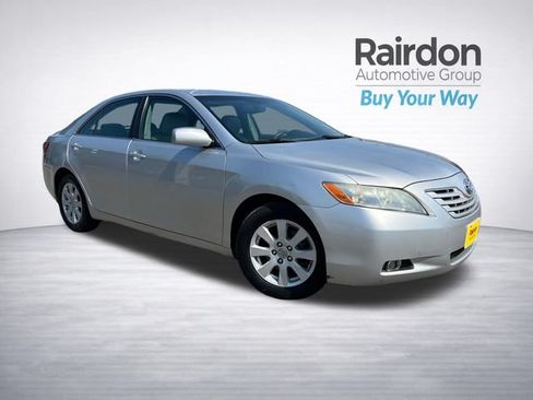 Used 2008 Toyota Camry XLE w/ Leather Pkg FWD image 1