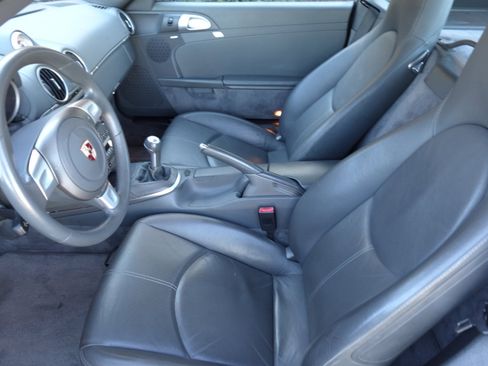 Used 2006 Porsche Cayman S image 13
