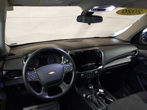 Used 2020 Chevrolet Traverse LS w/ LPO, Floor Liner Package FWD image 5