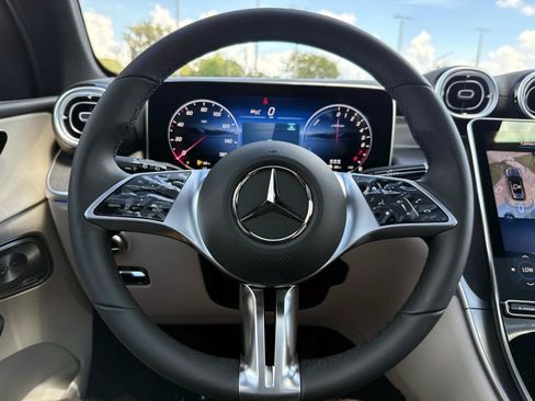 New 2027 Mercedes-Benz GLC 350e 4MATIC image 28