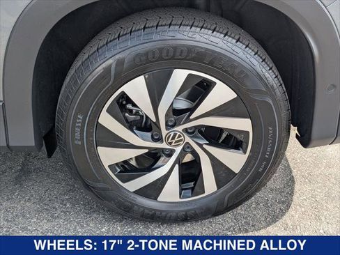 Certified 2025 Volkswagen Tiguan S AWD/4WD image 9