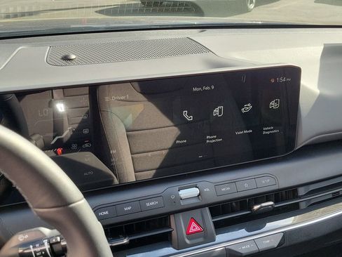 Used 2025 Kia K4 EX image 27