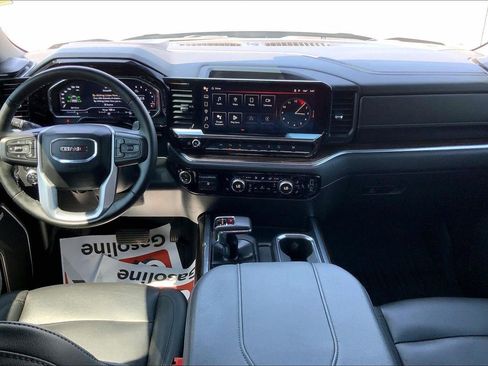 Used 2024 GMC Sierra 1500 Elevation w/ Elevation Premium Package AWD/4WD image 14