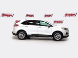 Used 2024 Ford Edge SEL image 3