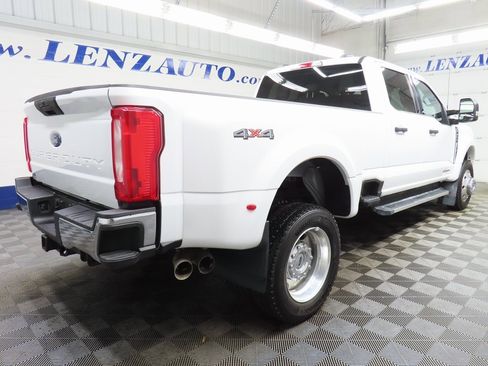 Used 2023 Ford F450 XLT image 4