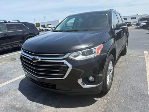 Used 2021 Chevrolet Traverse LT FWD image 5