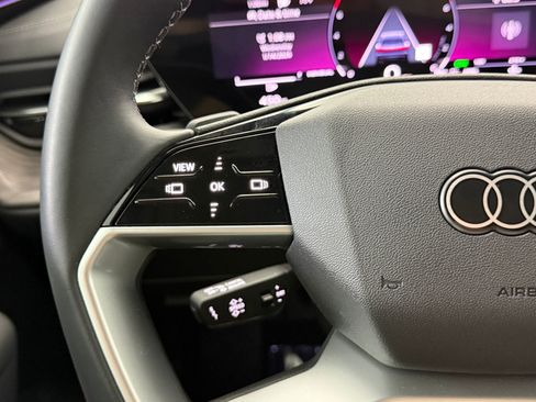 Certified 2025 Audi Q5 Premium image 18