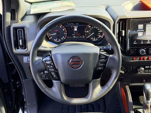 Used 2025 Nissan Frontier PRO-4X w/ Tow Package image 19