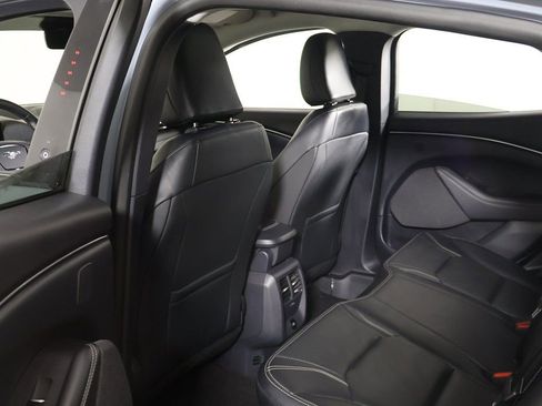 Used 2025 Ford Mustang Mach-E Premium RWD image 30
