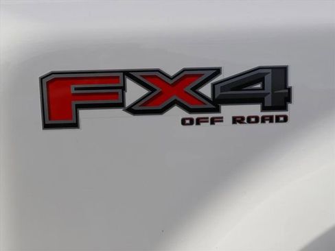 New 2026 Ford F450 XLT w/ 360-Degree Camera Package image 8