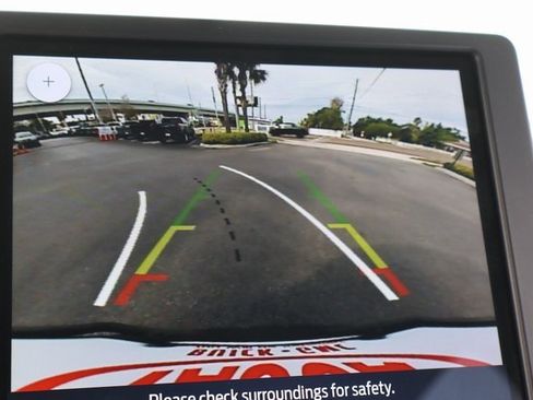 Used 2022 Ford Edge Titanium image 24