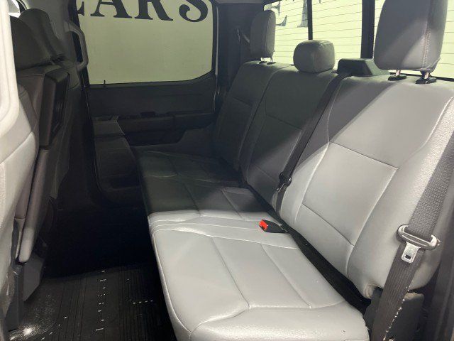 Used 2024 Ford F550 4x4 Crew Cab Super Duty image 33