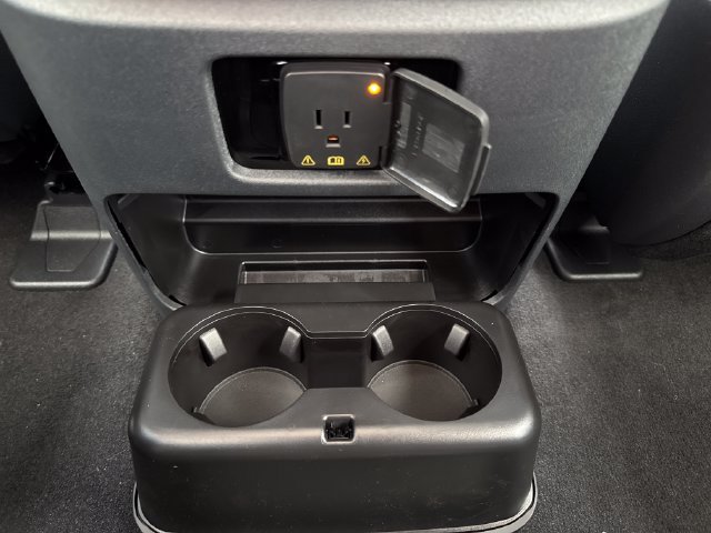 New 2027 Lincoln Navigator L Reserve AWD/4WD image 16