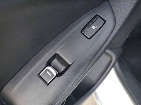 Used 2020 Honda Accord Touring image 16