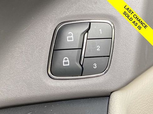 Used 2020 Ford Expedition XLT w/ Equipment Group 202A image 22