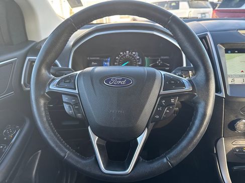 Used 2017 Ford Edge SEL w/ Equipment Group 201A image 14