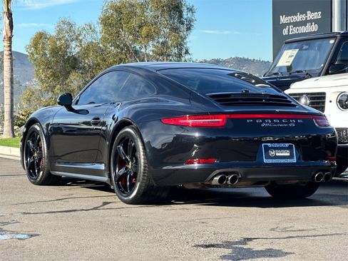 Used 2015 Porsche 911 Carrera 4S image 5