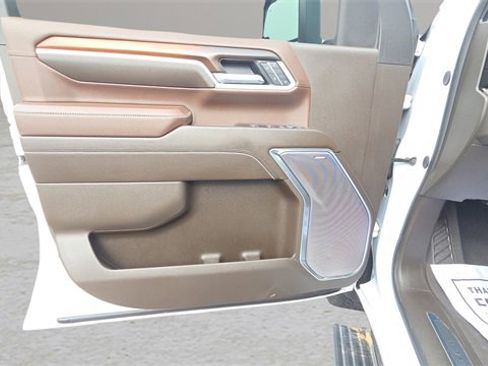 Used 2025 GMC Sierra 2500 Denali w/ Technology Package image 42