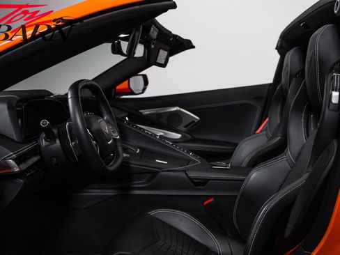 Used 2023 Chevrolet Corvette Stingray Preferred Cpe w/ Z51 Performance Package RWD image 35