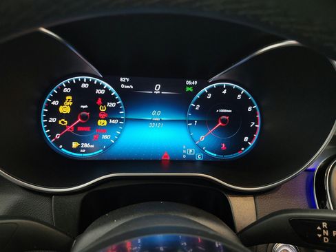 Used 2023 Mercedes-Benz GLC 300 4MATIC Coupe image 14