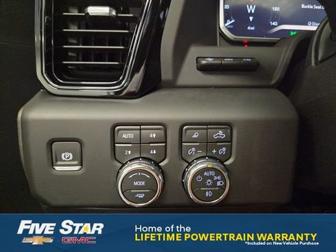 New 2026 GMC Sierra 2500 AT4 w/ AT4 Premium Plus Package AWD/4WD image 24