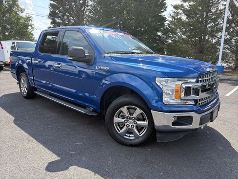 Used 2018 Ford F150 XLT w/ Equipment Group 301A Mid RWD image 2