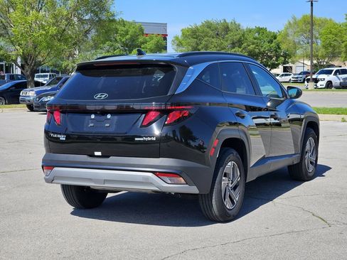 Used 2025 Hyundai Tucson Blue image 4