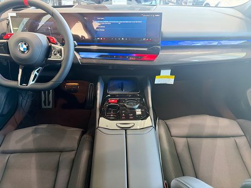 New 2026 BMW M5 Touring image 16