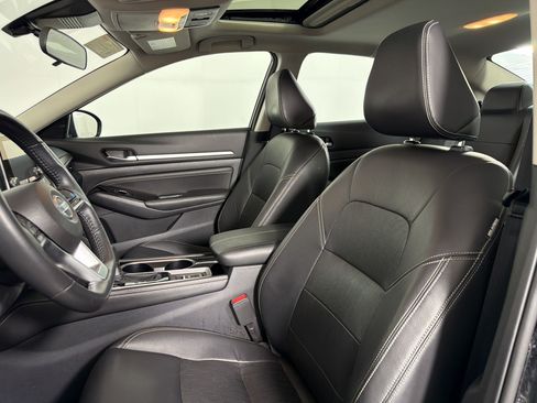 Used 2022 Nissan Altima 2.5 SL FWD image 4