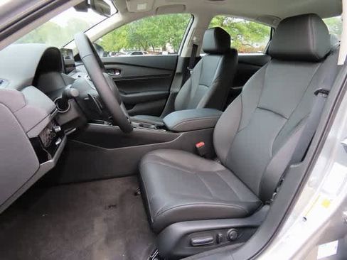 New 2025 Honda Accord EX-L image 12