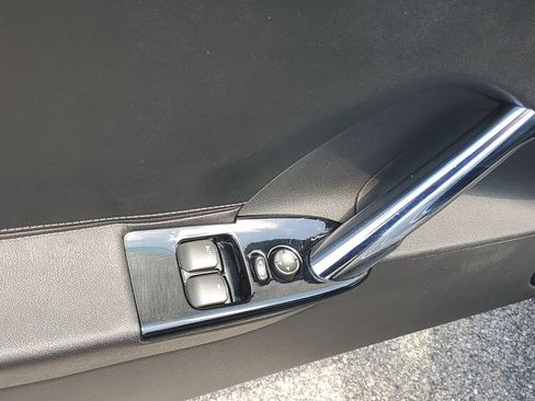 Used 2007 Saturn Sky w/ Premium Trim Pkg RWD image 16