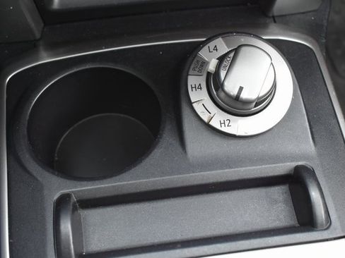 Used 2019 Toyota 4Runner SR5 Premium image 28