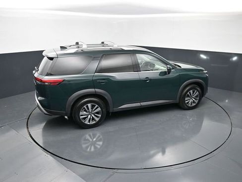 Used 2023 Nissan Pathfinder SL AWD/4WD image 21