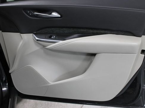 Used 2020 Cadillac XT4 Premium Luxury FWD image 24