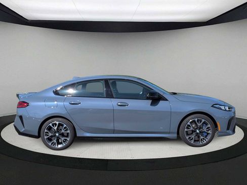 Used 2025 BMW M235i xDrive w/ Technology Package AWD/4WD image 9