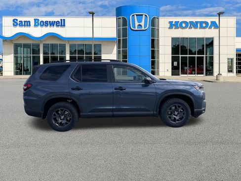 New 2026 Honda Pilot TrailSport image 2
