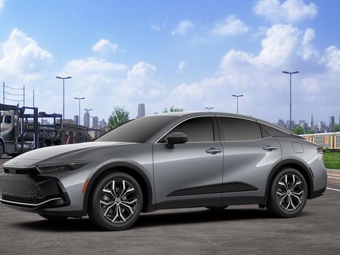 New 2026 Toyota Crown XLE image 4