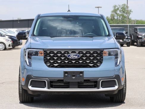 Used 2025 Ford Maverick Lariat w/ 4K Tow Package AWD/4WD image 2