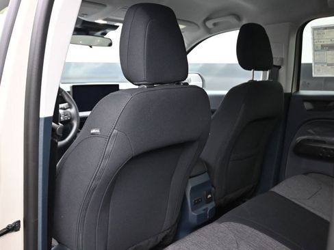 New 2025 Ford Maverick XLT w/ XLT Luxury Package AWD/4WD image 24