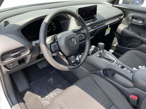 New 2025 Honda HR-V Sport image 12