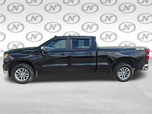 Used 2022 Chevrolet Silverado 1500 LT AWD/4WD image 10