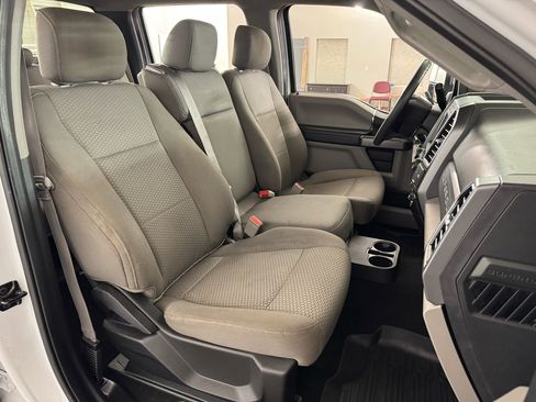 Used 2019 Ford F250 XLT w/ XLT Value Package image 37